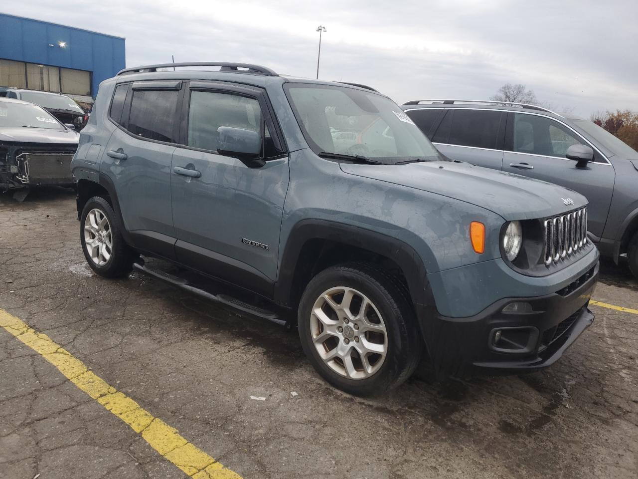 2018 Jeep Renegade Latitude - Image 4