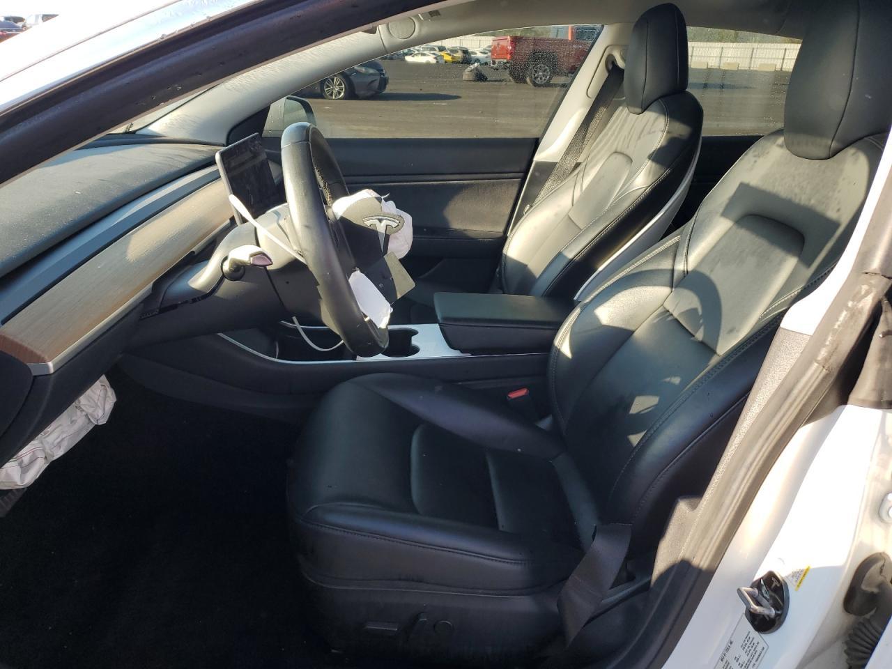 2019 Tesla Model 3 - Image 7
