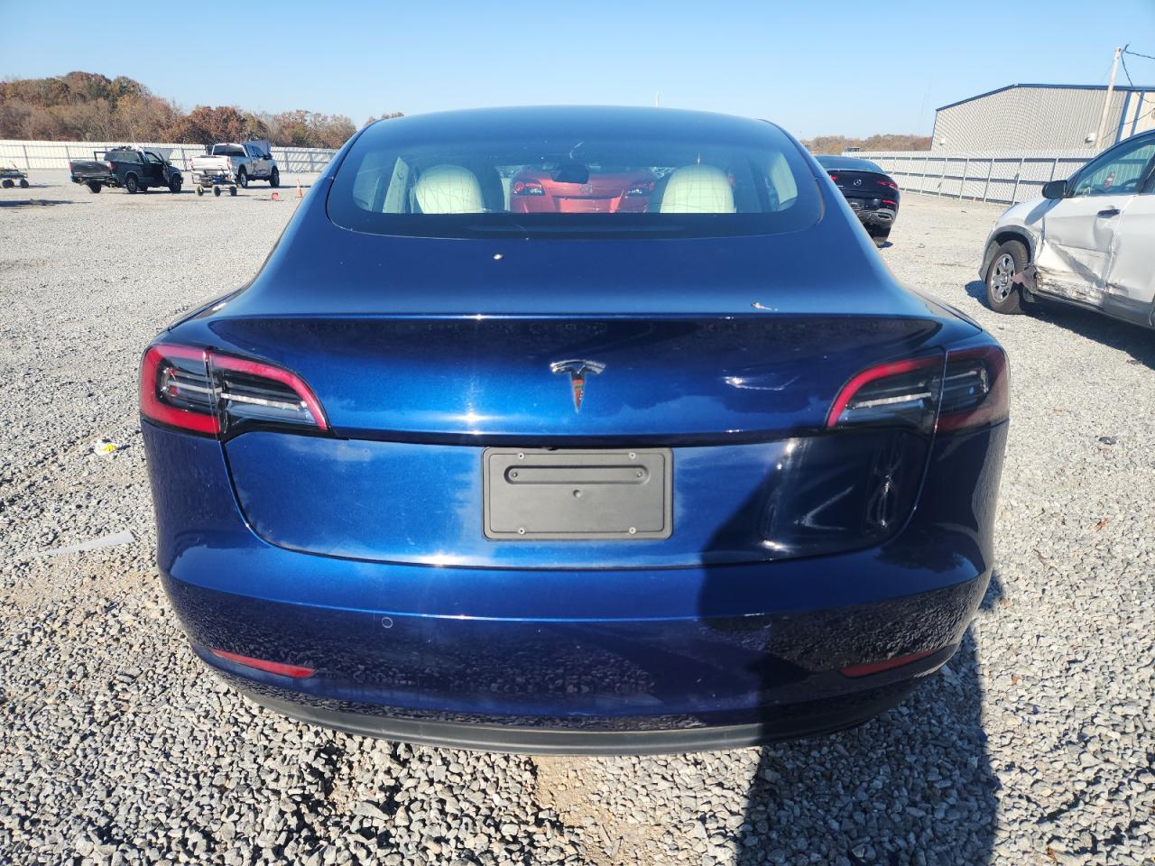 2019 Tesla Model 3 - Фото 6
