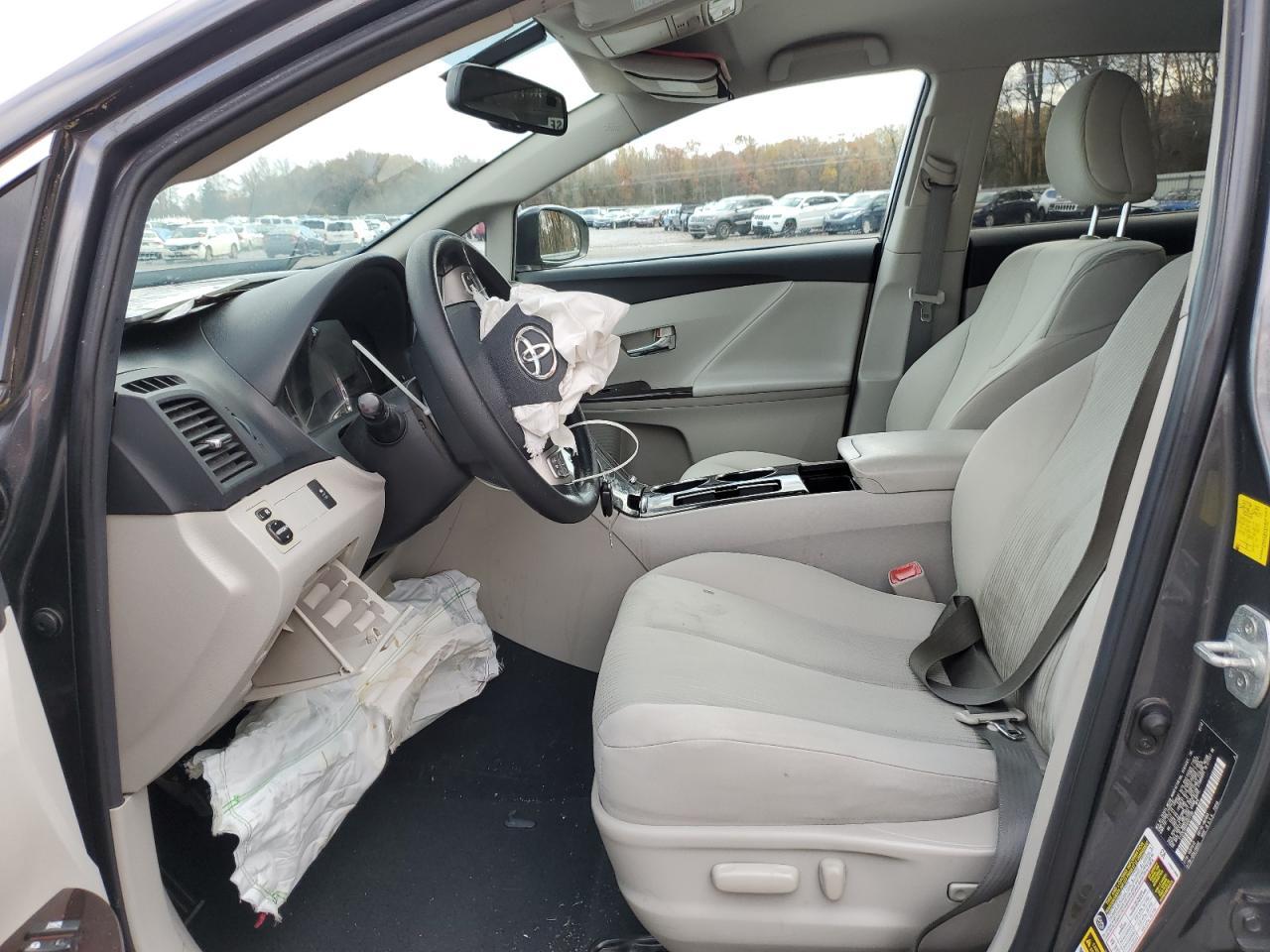 2010 Toyota Venza - Фото 7