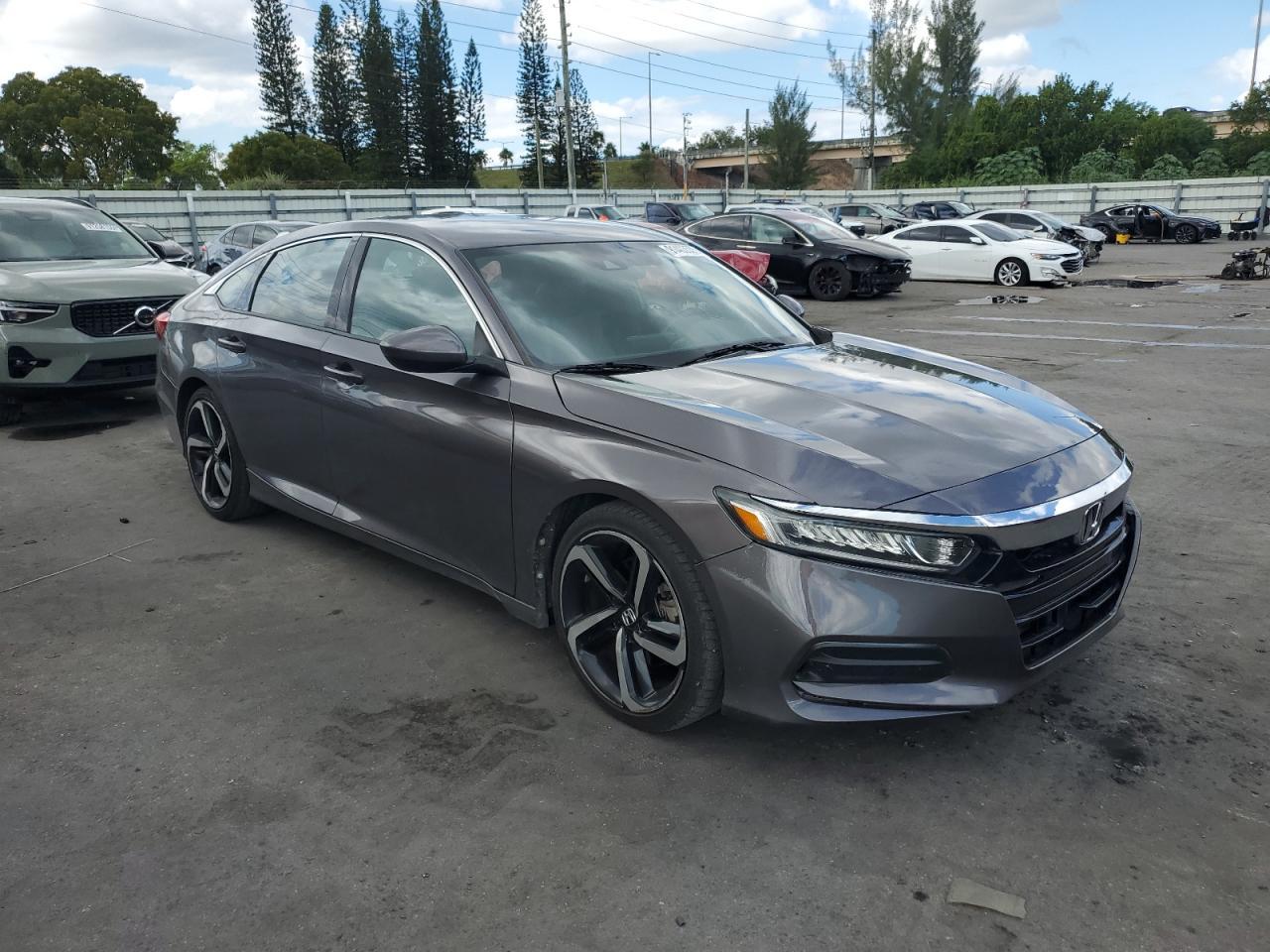 2018 Honda Accord Sport - Фото 4