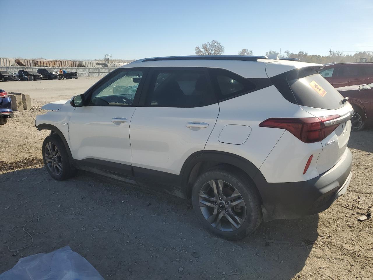 2021 Kia Seltos Lx - Фото 2