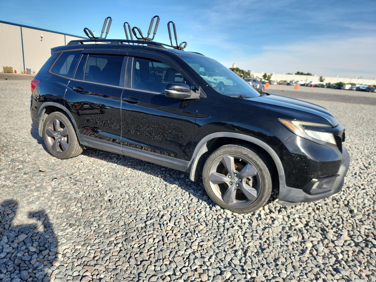2019 Honda Passport Touring - Image 4