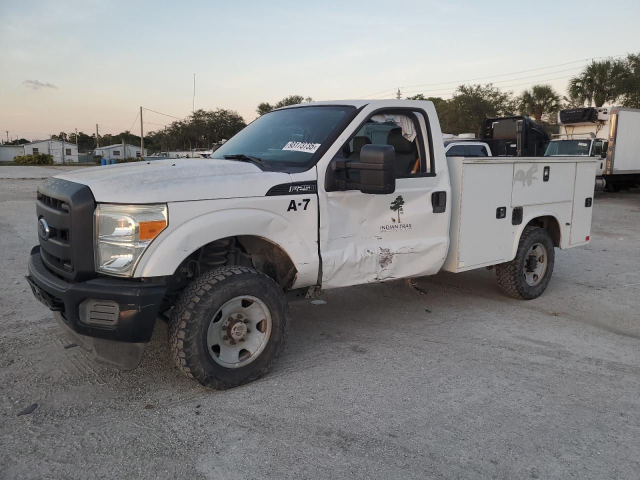 2015 Ford F250 Utility / Service Truck - Фото 2