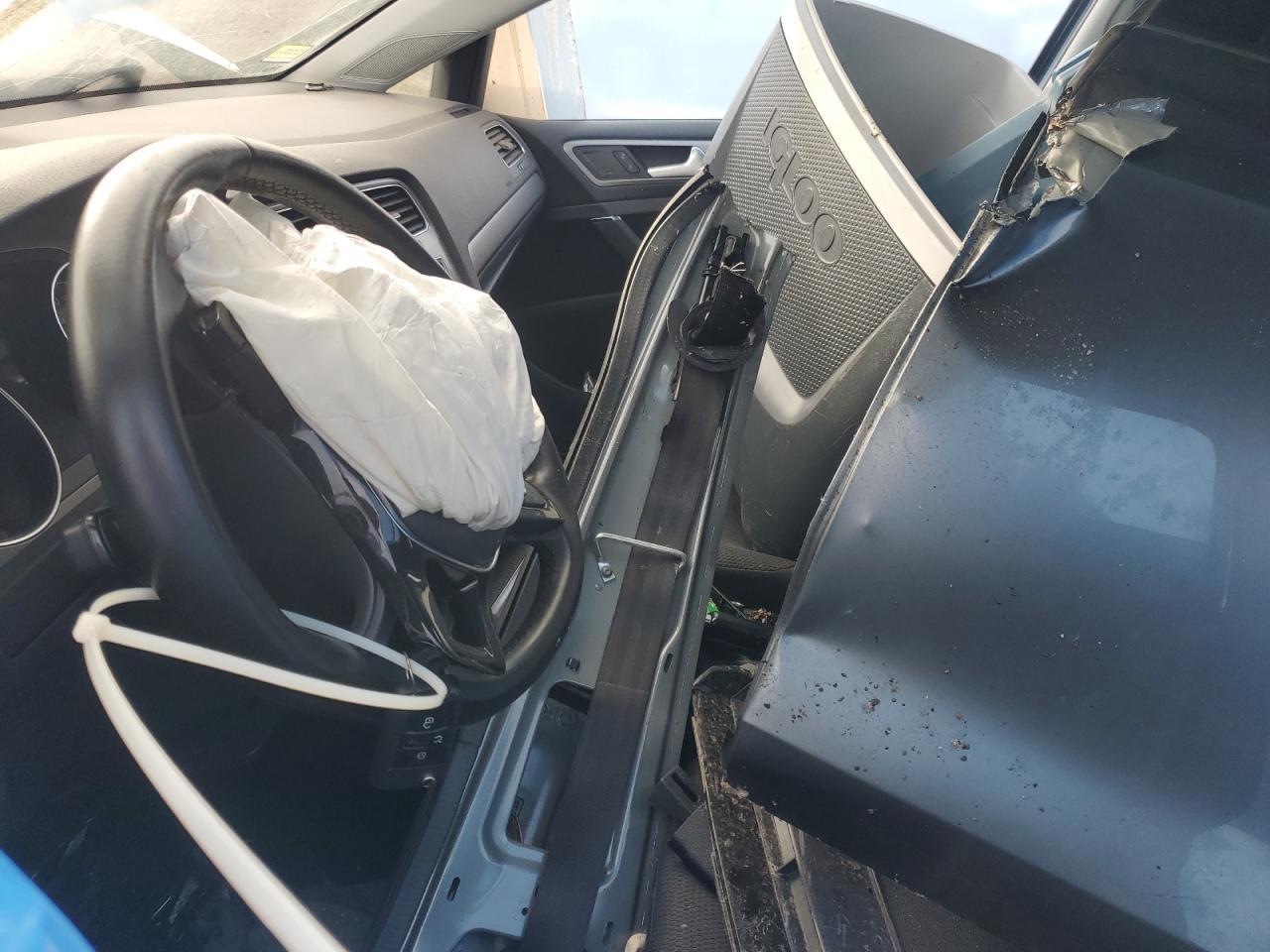 2016 Volkswagen Golf S/Se - Фото 7