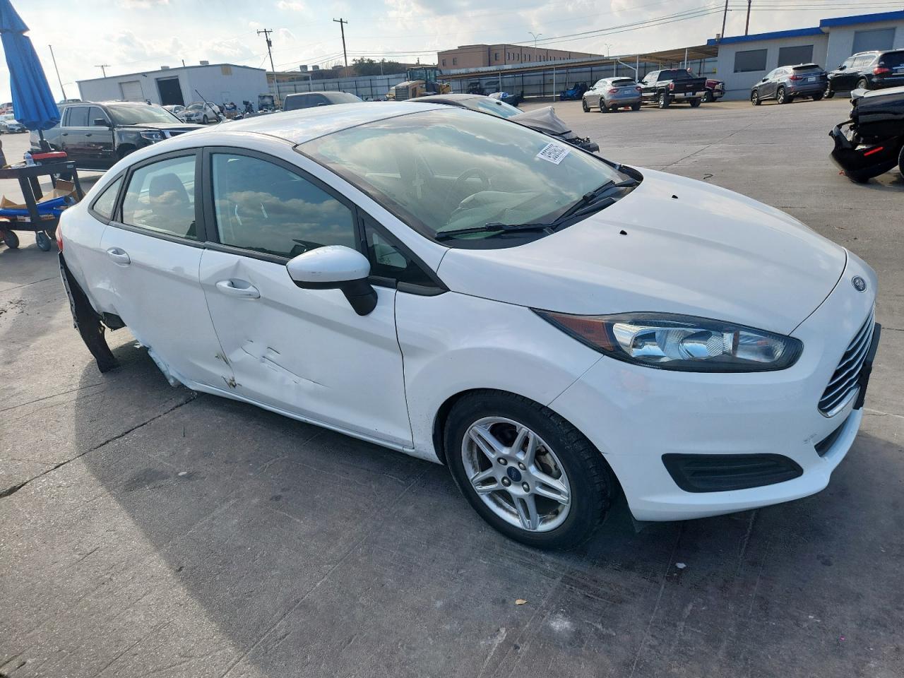 2019 Ford Fiesta Se - Image 4
