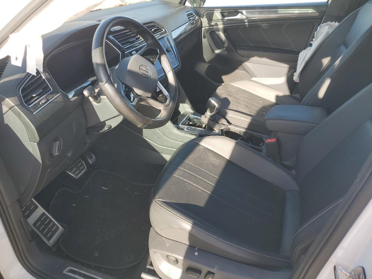 2023 Volkswagen Tiguan Se R-Line Black - Фото 7