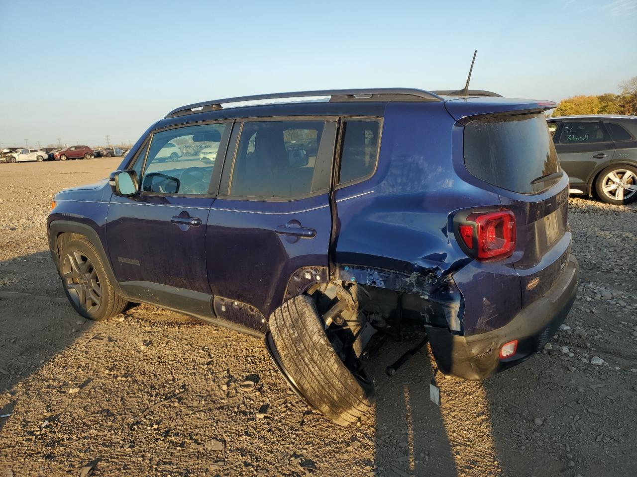 2019 Jeep Renegade Latitude - Фото 2