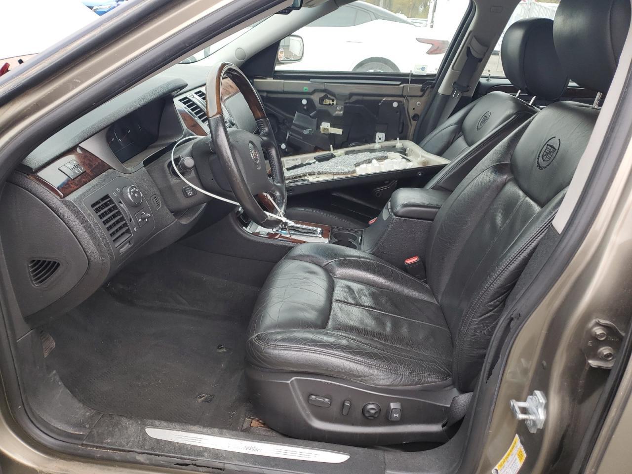 2011 Cadillac Dts Premium Collection - Image 7