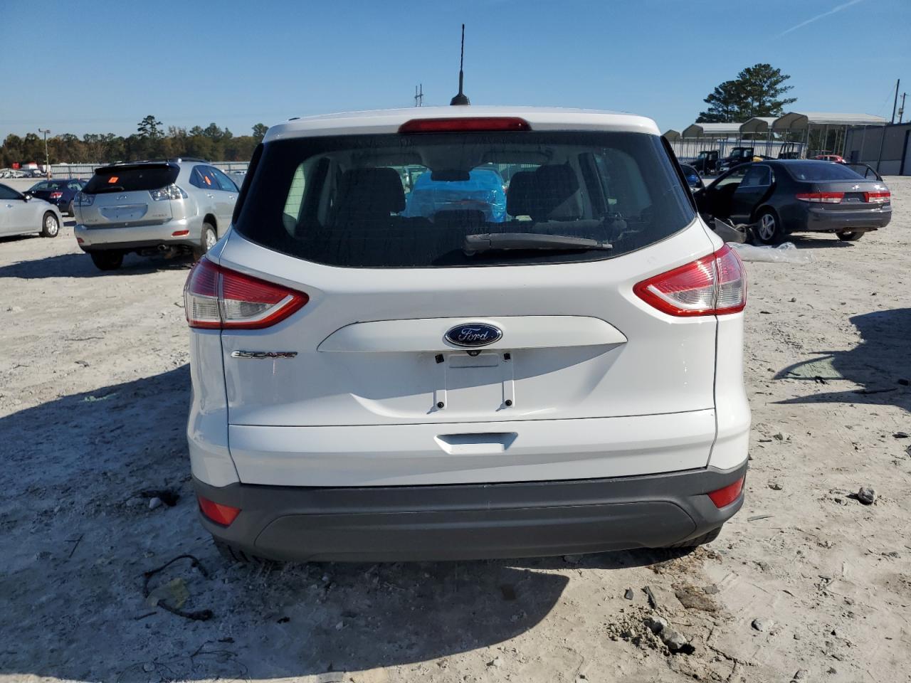 2014 Ford Escape S - Image 6