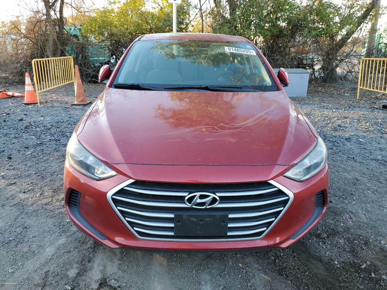 2018 Hyundai Elantra - Фото 5