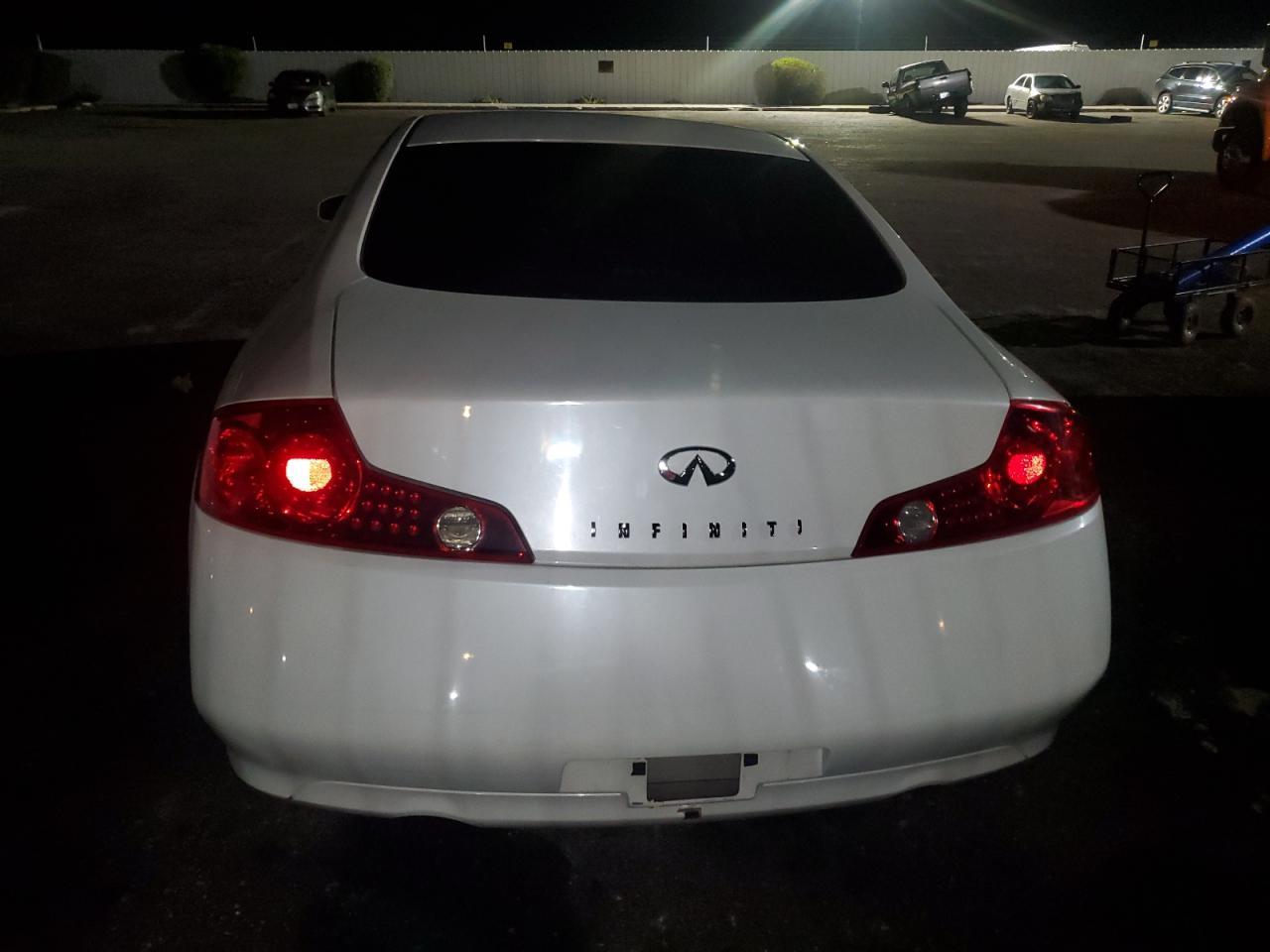 2004 Infiniti G35 - Image 6