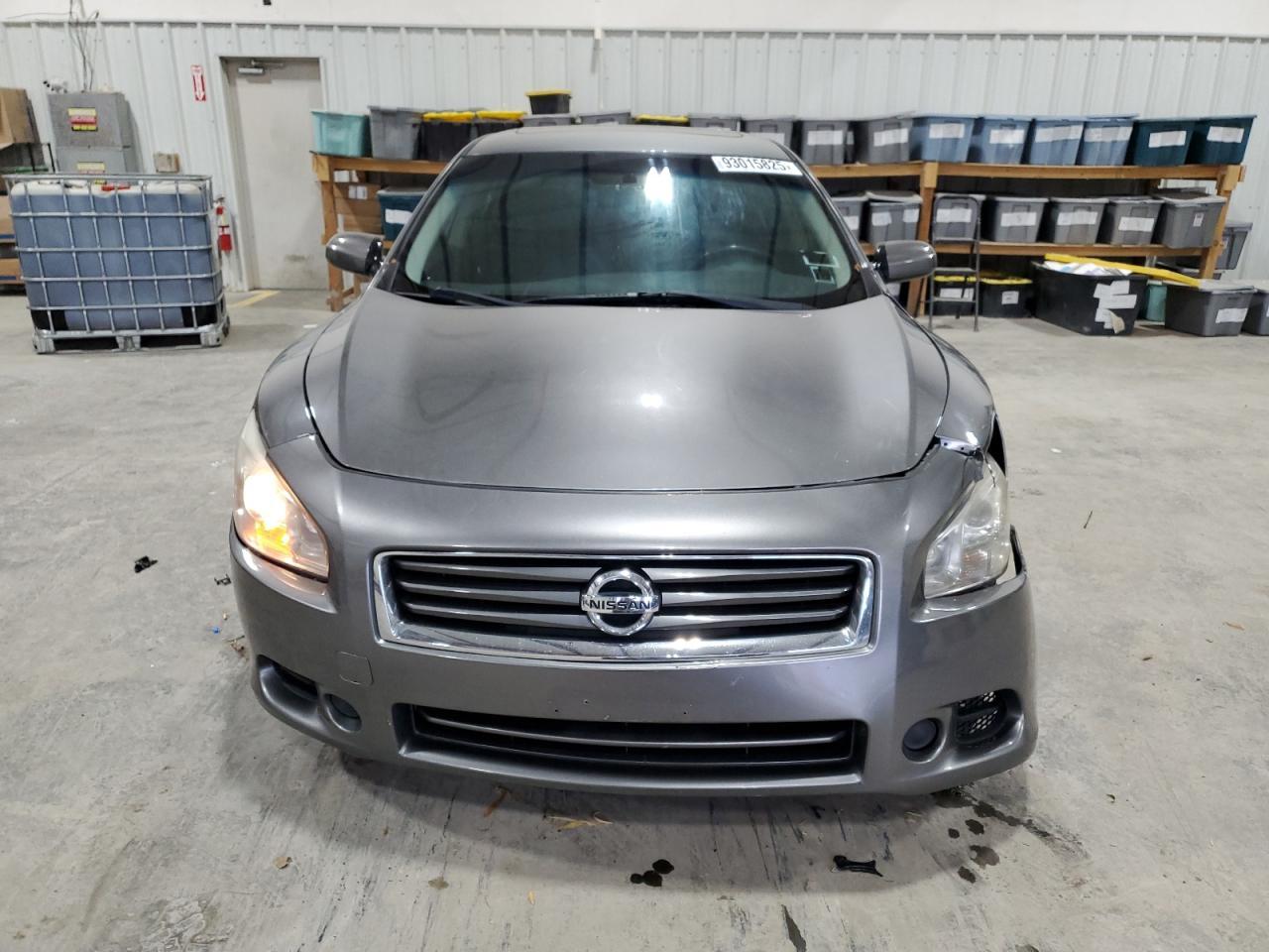 2014 Nissan Maxima S - Image 5