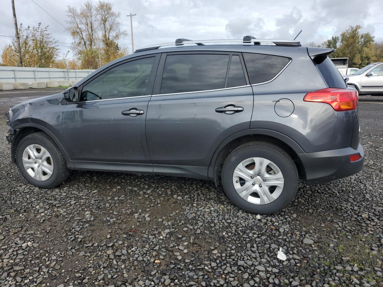 2015 Toyota Rav4 Le - Фото 2