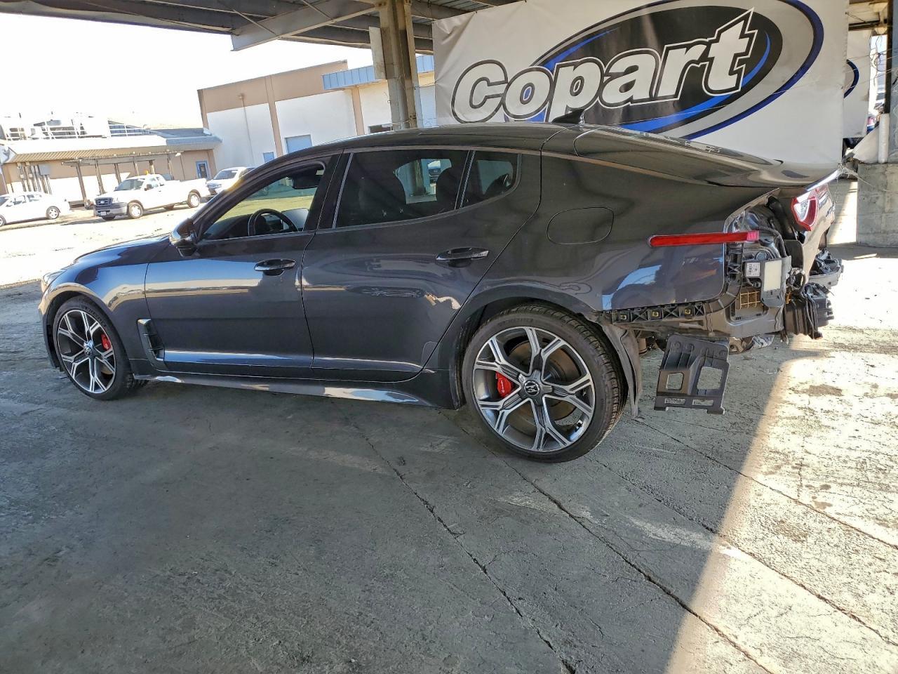 2021 Kia Stinger Gt1 - Image 2