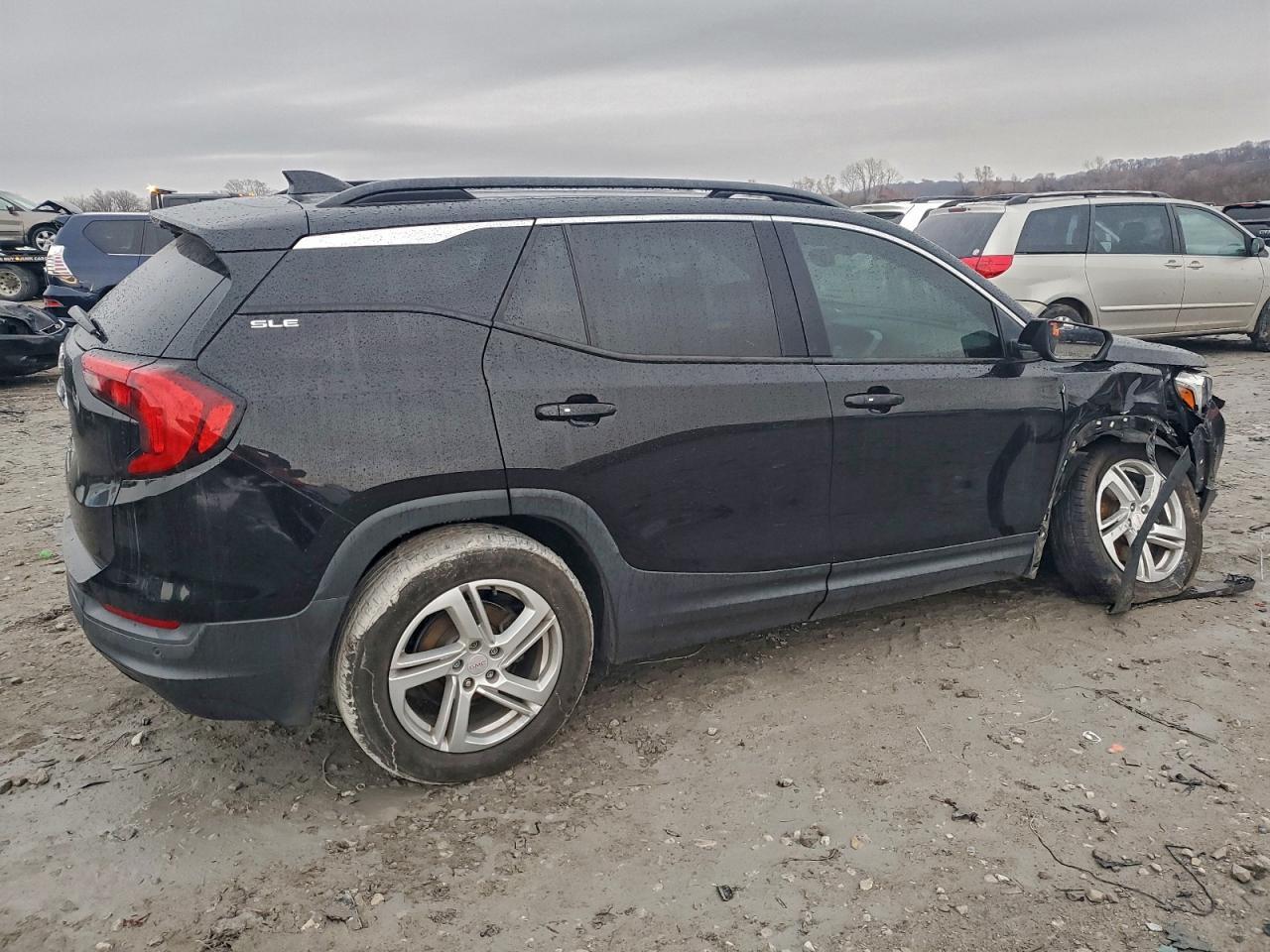 2018 GMC Terrain Sle - Image 3