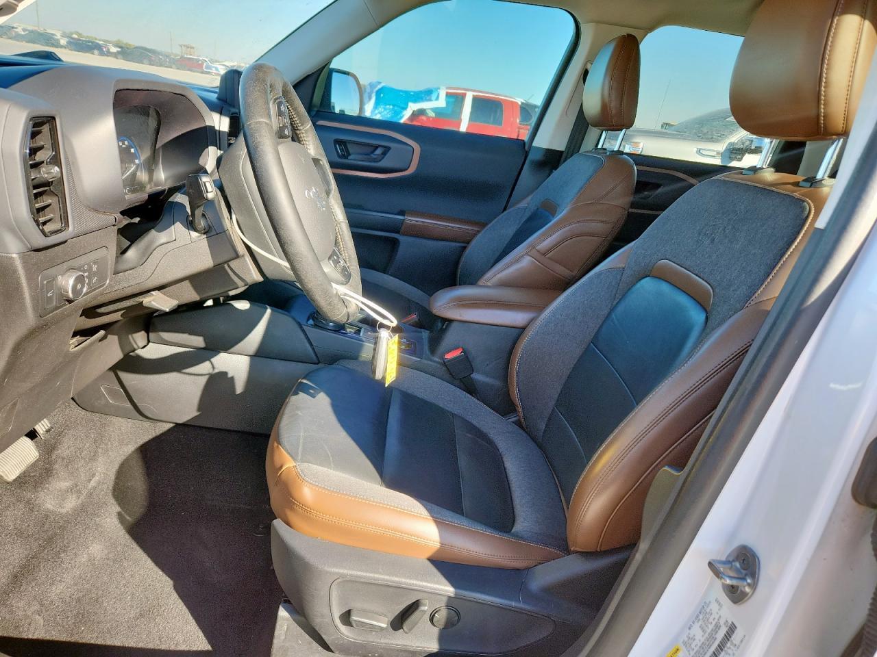 2022 Ford Bronco Sport Outer Banks - Image 7