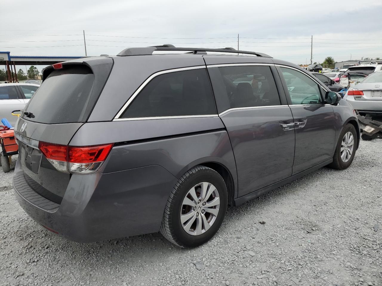 2015 Honda Odyssey Exl - Image 3