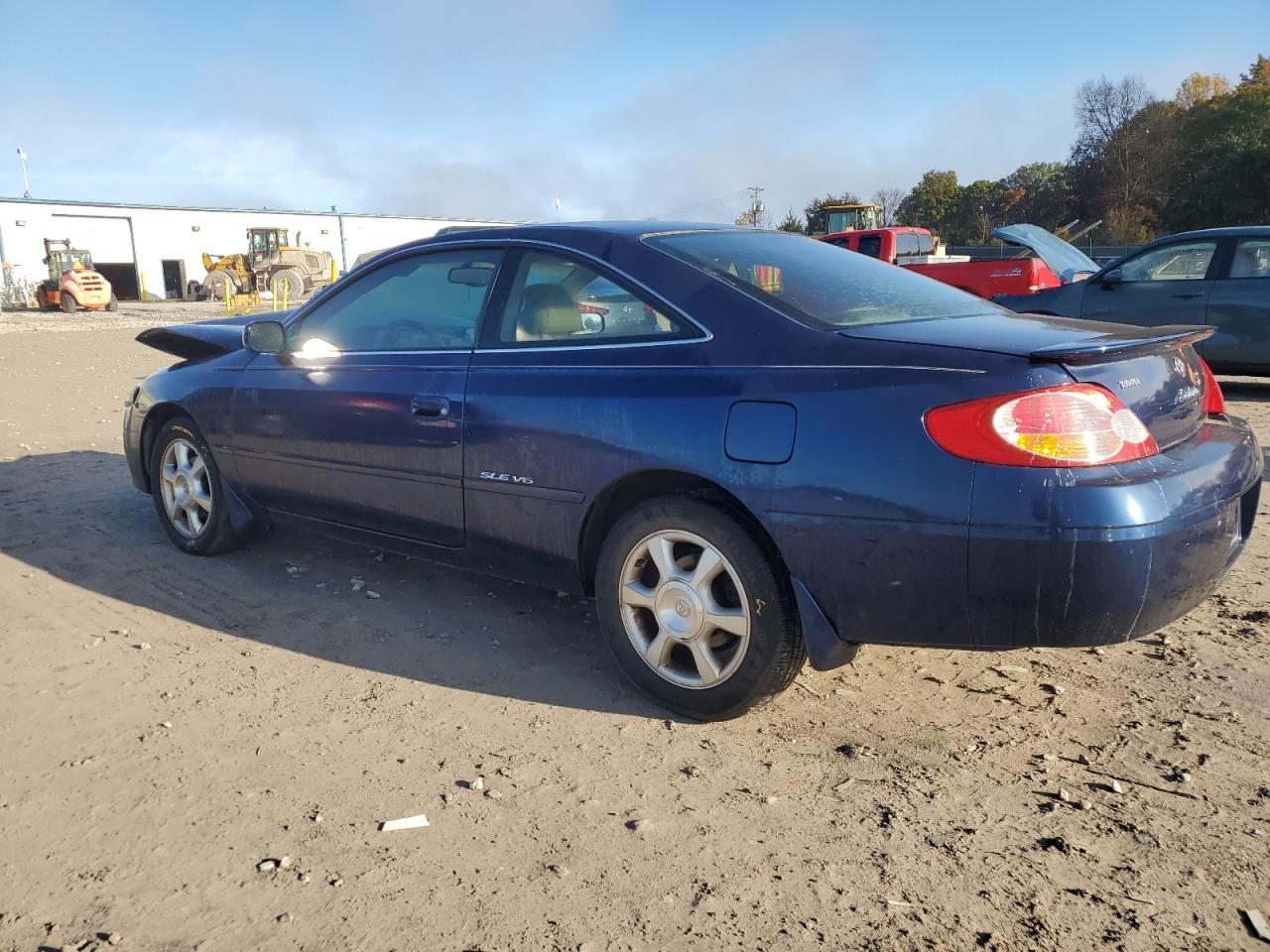 2003 Toyota Camry Solara Se - Фото 2