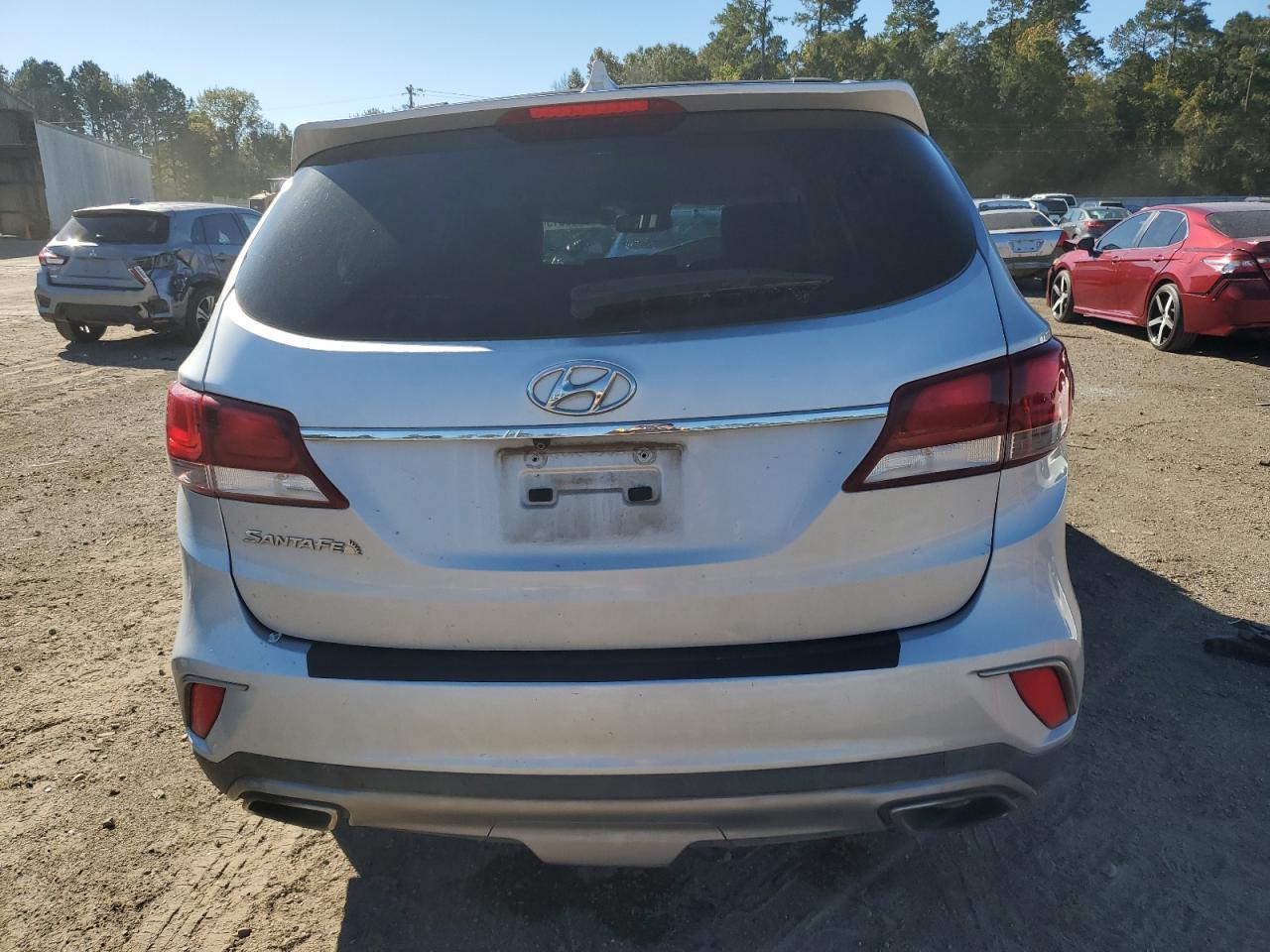2017 Hyundai Santa Fe Se - Фото 6