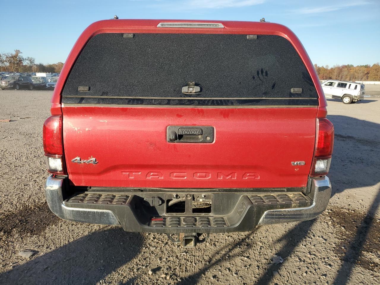 2018 Toyota Tacoma Double Cab - Фото 6