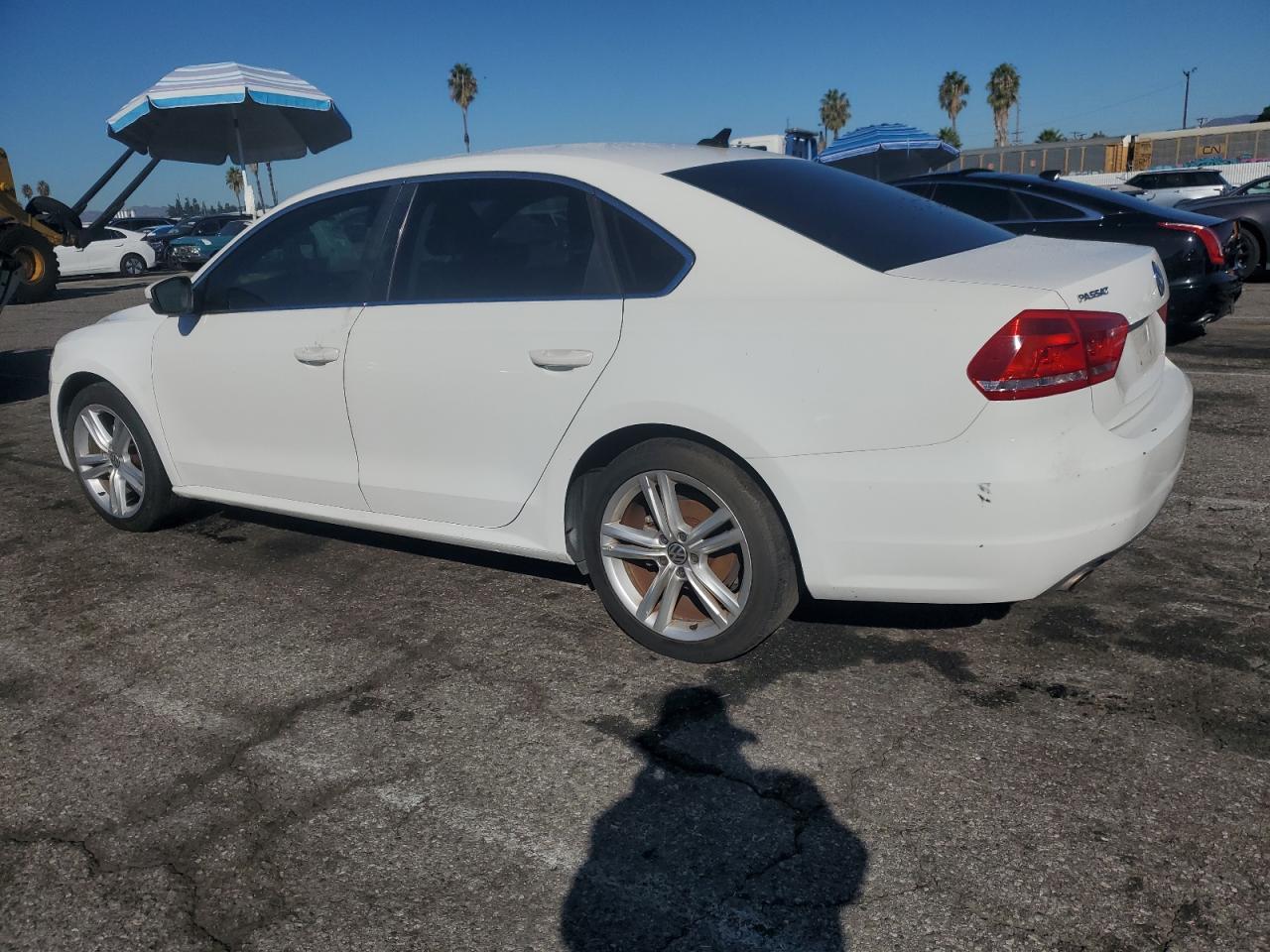 2014 Volkswagen Passat Se - Фото 2