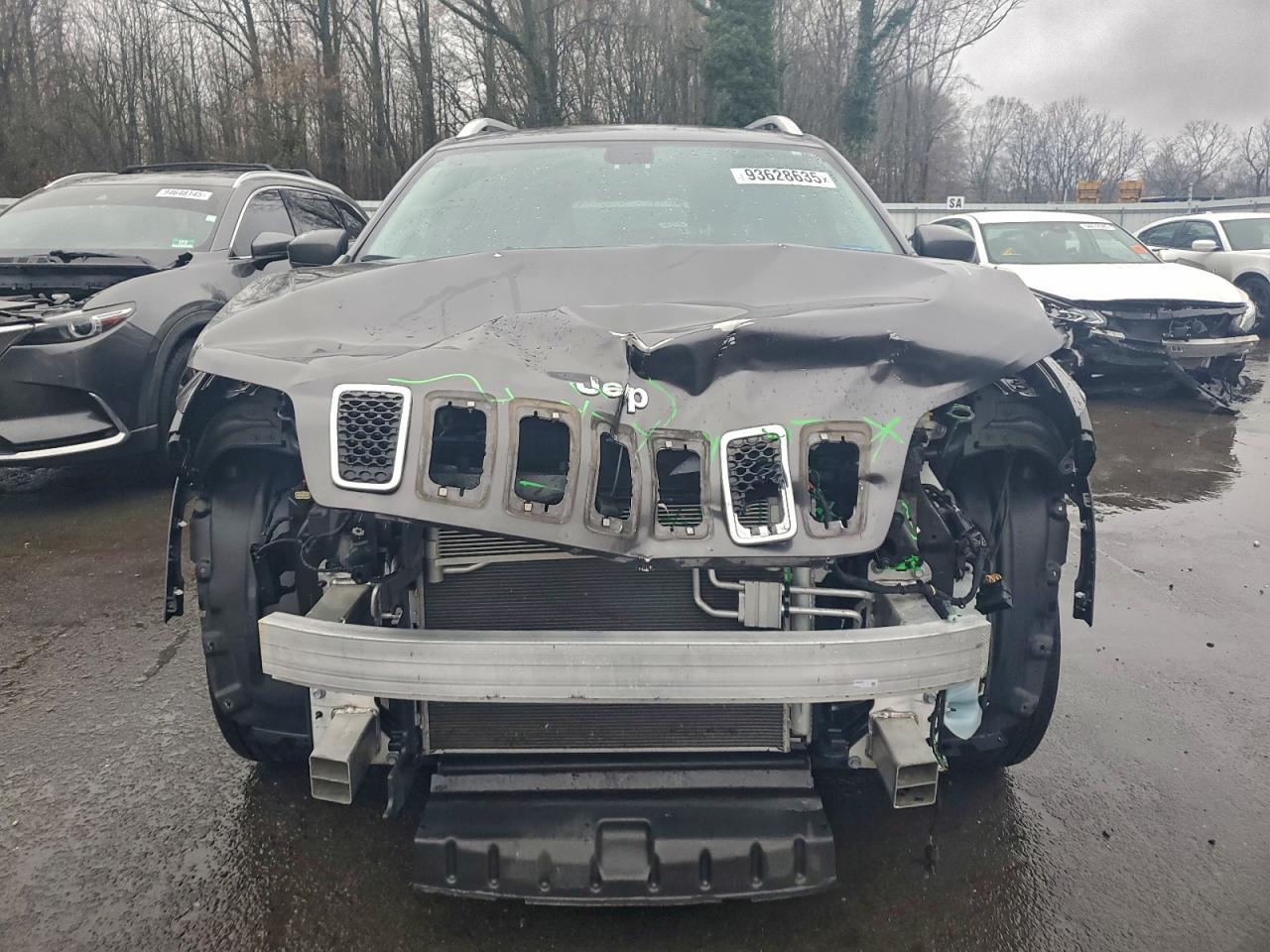 2020 Jeep Cherokee Latitude Plus - Image 5
