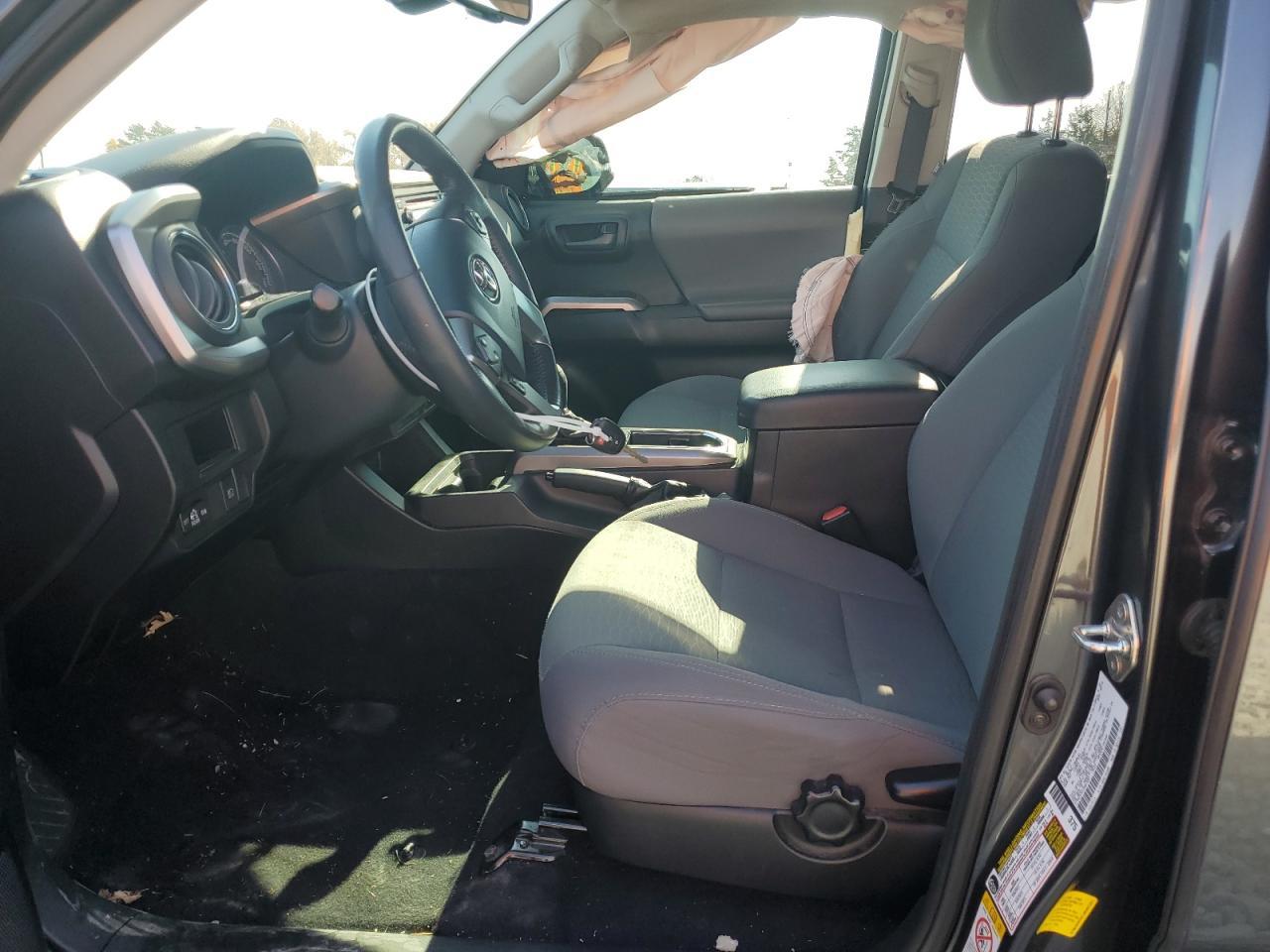 2018 Toyota Tacoma - Фото 7