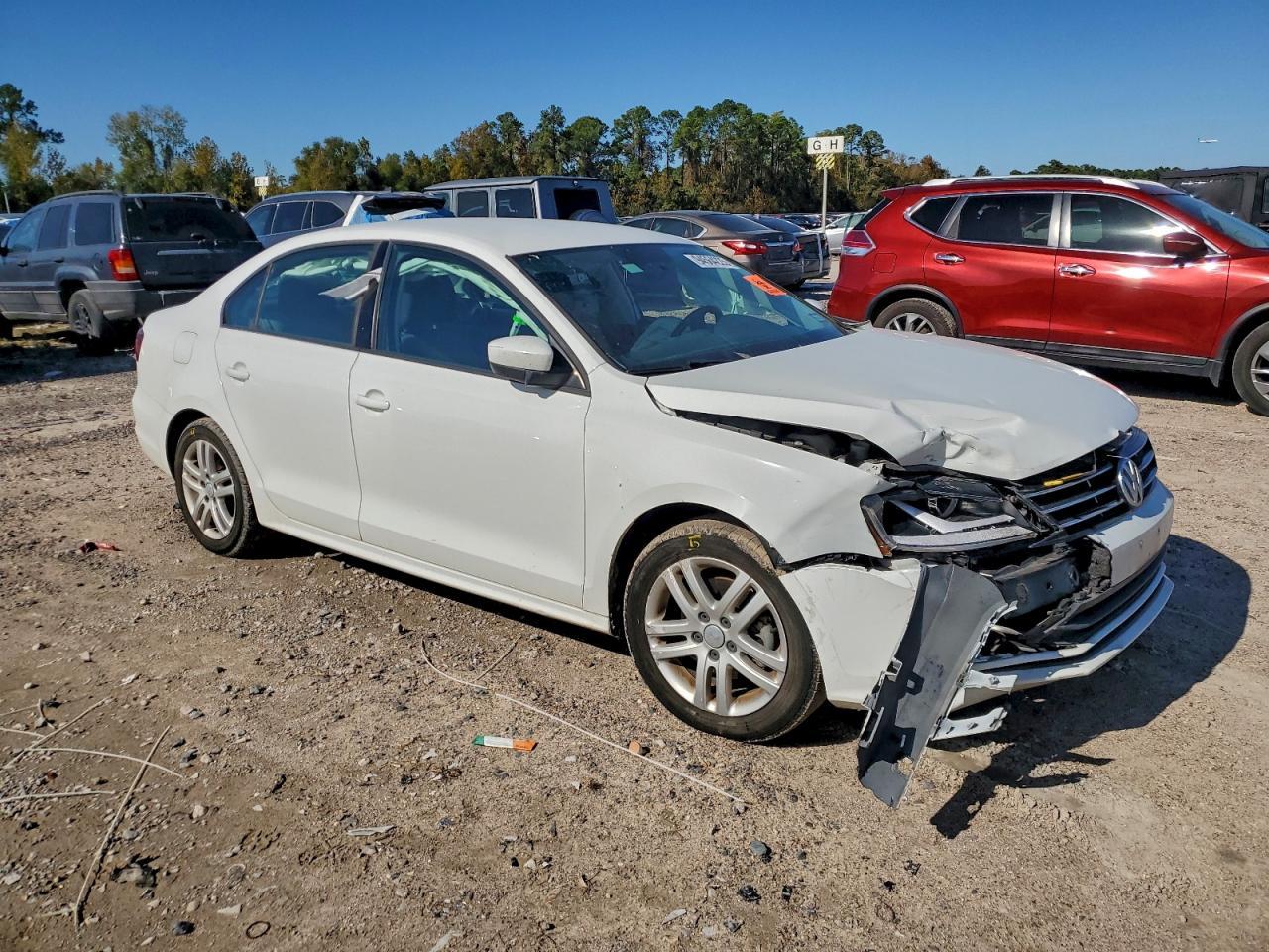 2018 Volkswagen Jetta S - Фото 4