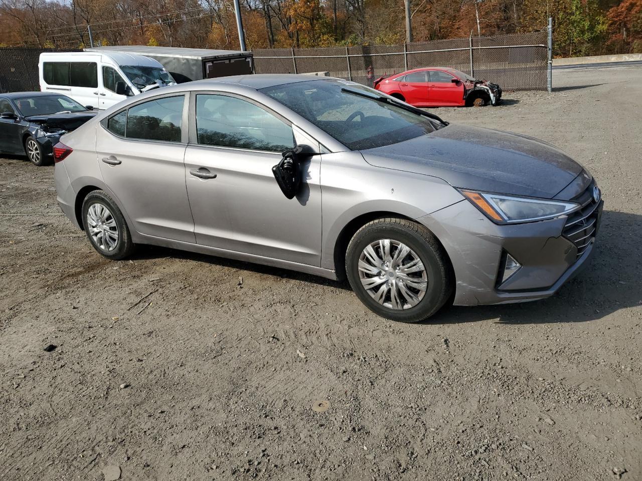 2020 Hyun Elantra Se - Image 4