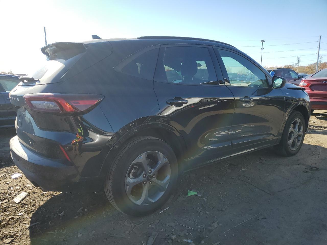 2024 Ford Escape St Line - Фото 3