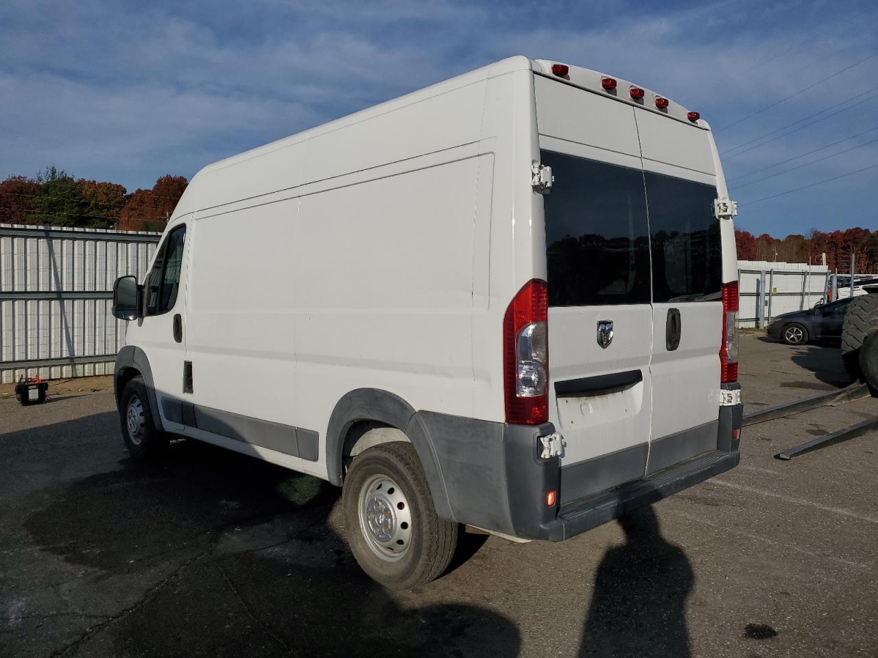 2014 Ram Promaster 2500 Delivery Van - Фото 2