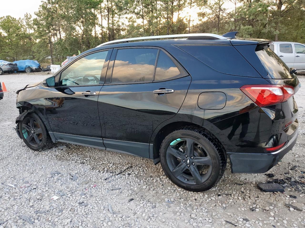 2020 Chevrolet Equinox Premier - Фото 2