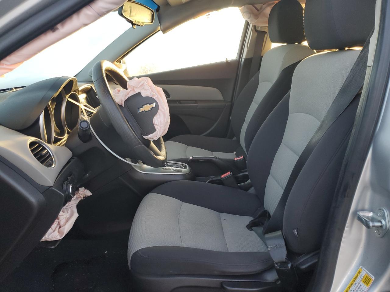 2016 Chevrolet Cruze Limited Ls - Image 7