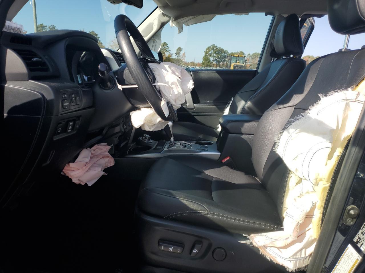 2023 Toyota 4Runner Se - Image 7