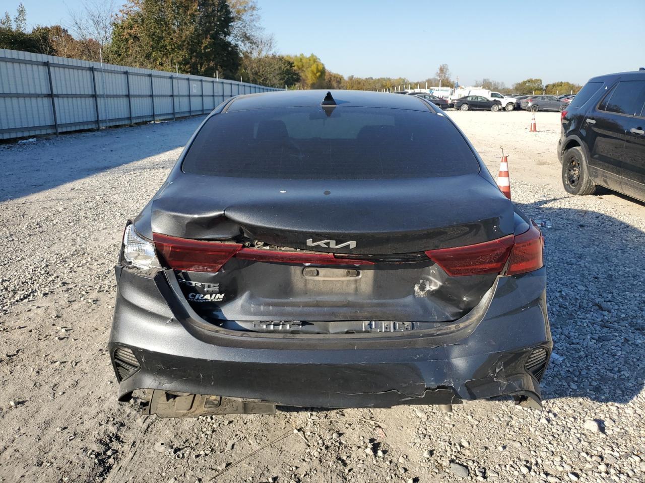 2022 Kia Forte Fe - Image 6