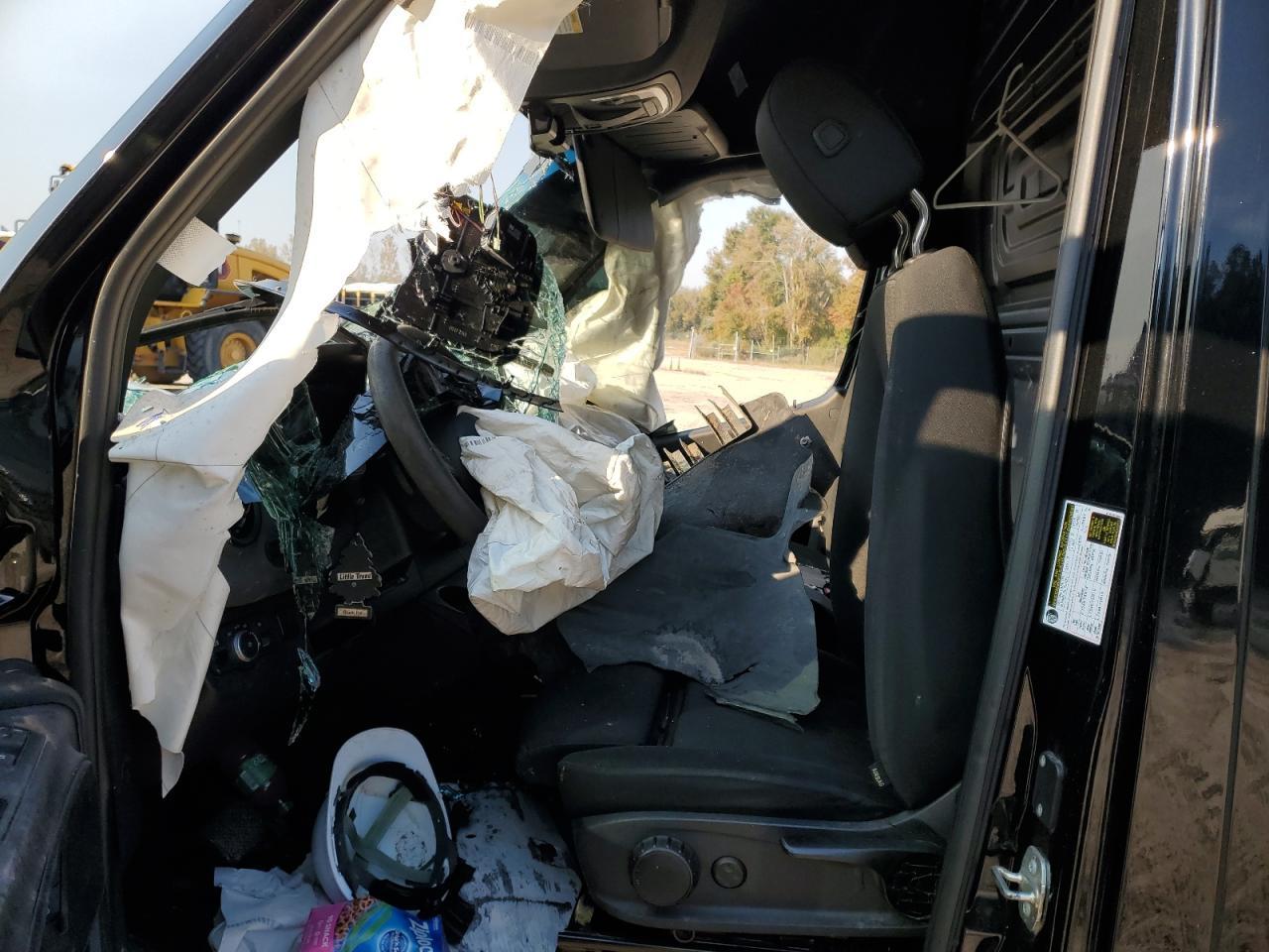 2023 Mercedes-Benz Sprinter 2500 - Image 7