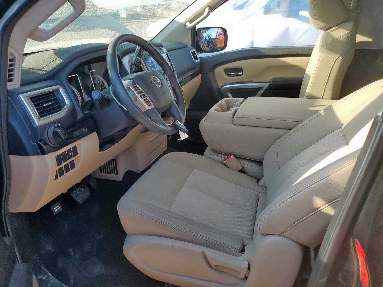 2017 Nissan Titan S - Image 7