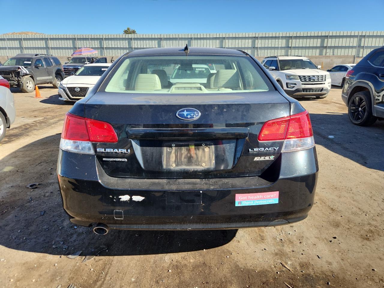 2011 Subaru Legacy 2.5I Limited - Фото 6