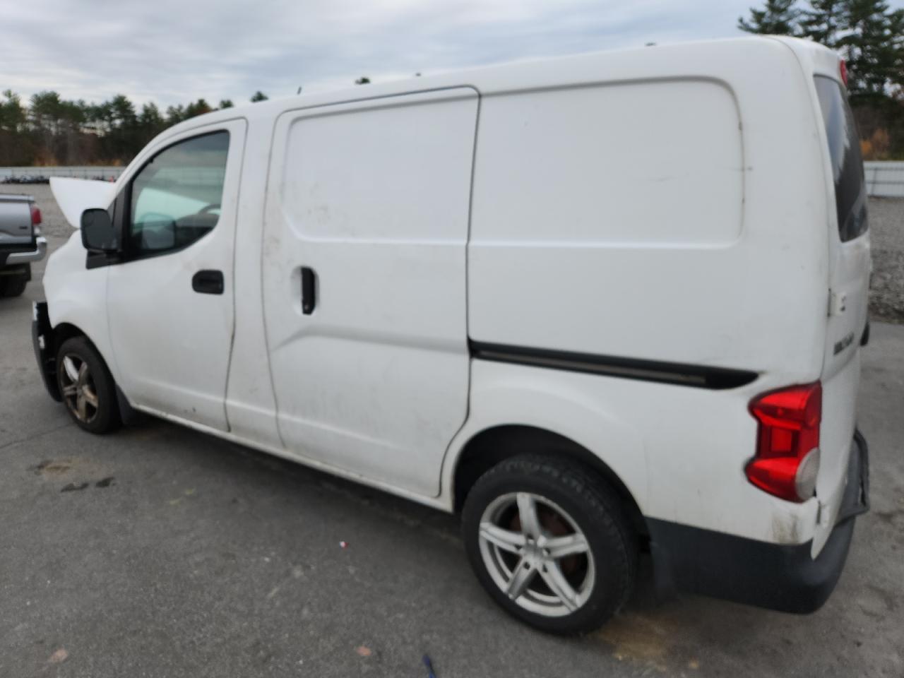 2014 Niss Nv200 2.5S - Фото 2