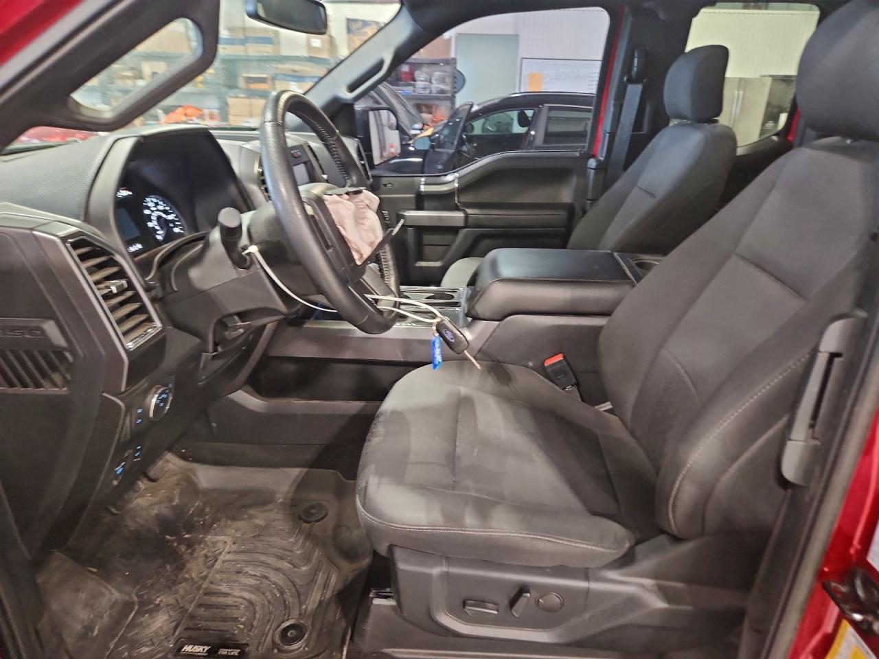 2020 Ford F150 Super Cab - Фото 7