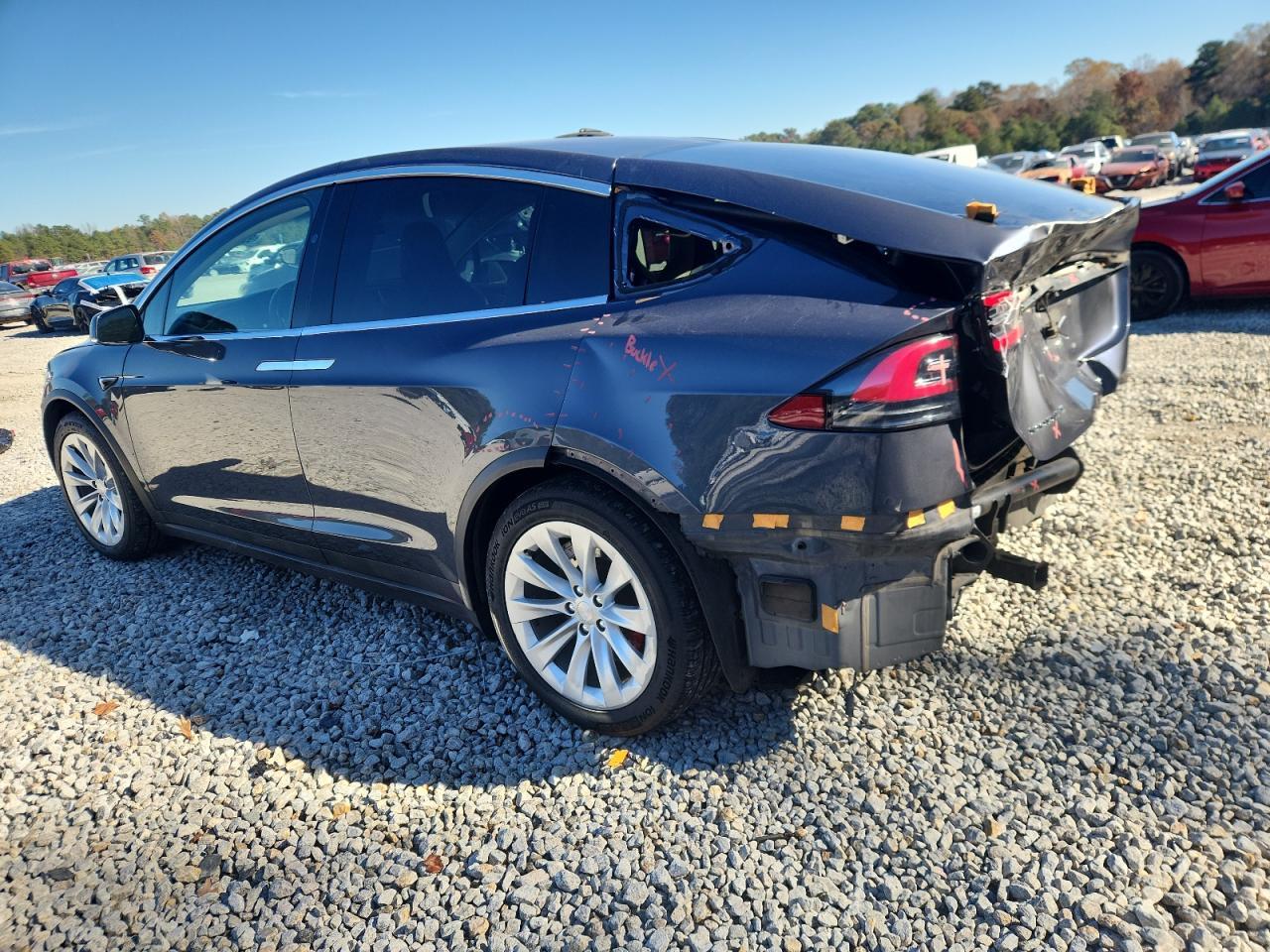 2017 Tesla Model X - Фото 2