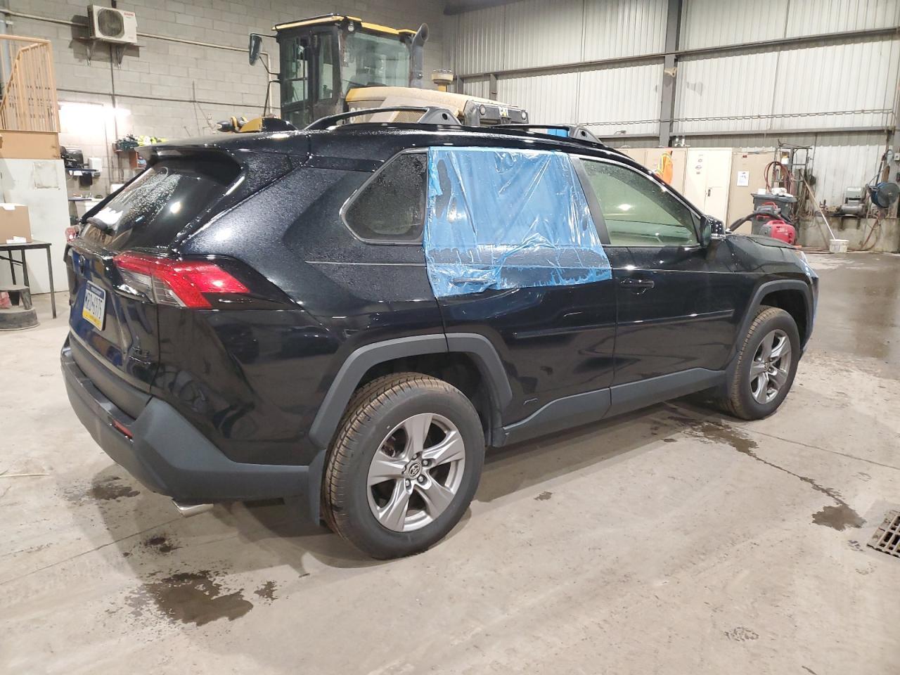 2022 Toyota Rav4 Xle - Фото 3