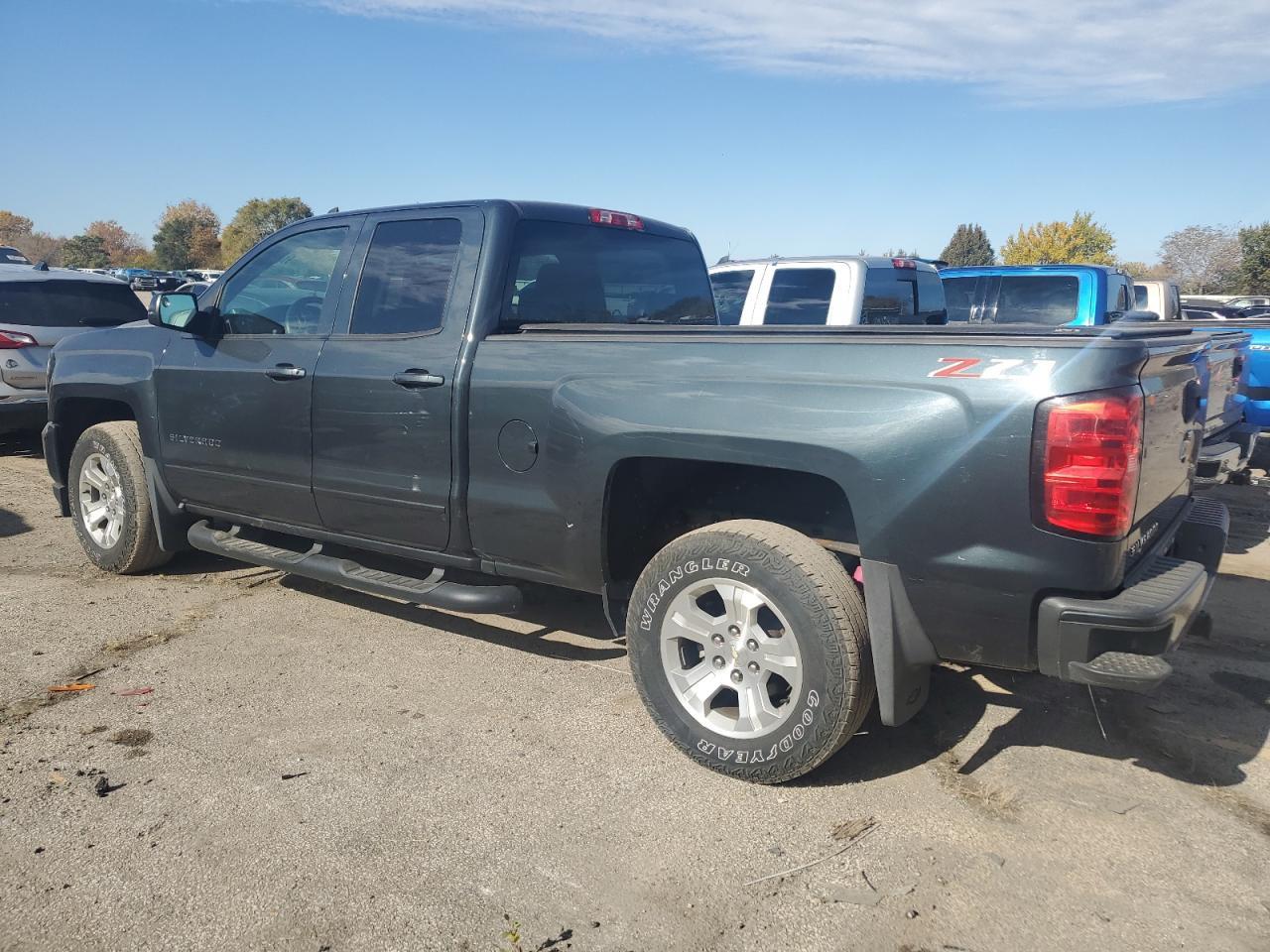 2018 Chevrolet Silverado K1500 Lt - Image 2