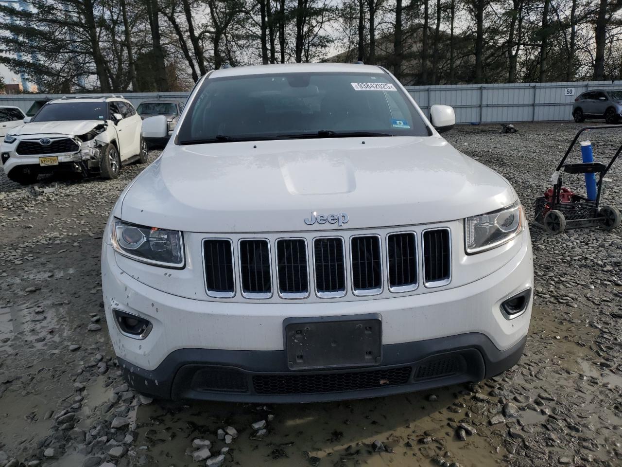 2014 Jeep Grand Cherokee Laredo - Image 5