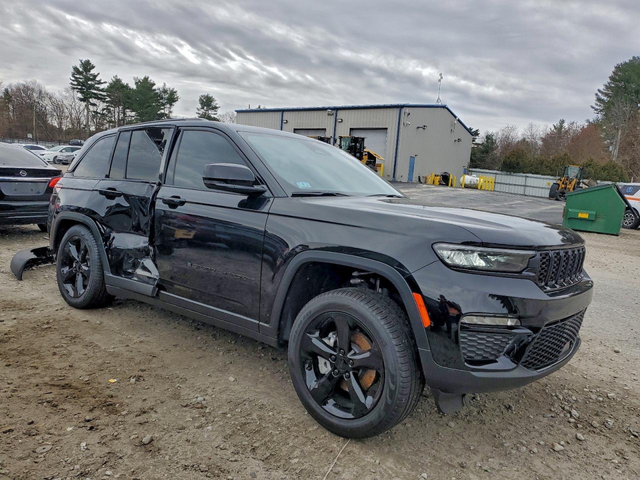 2025 Jeep Grand Cherokee Limited - Image 4