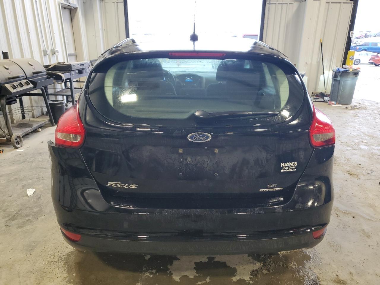 2016 Ford Focus Se - Фото 6