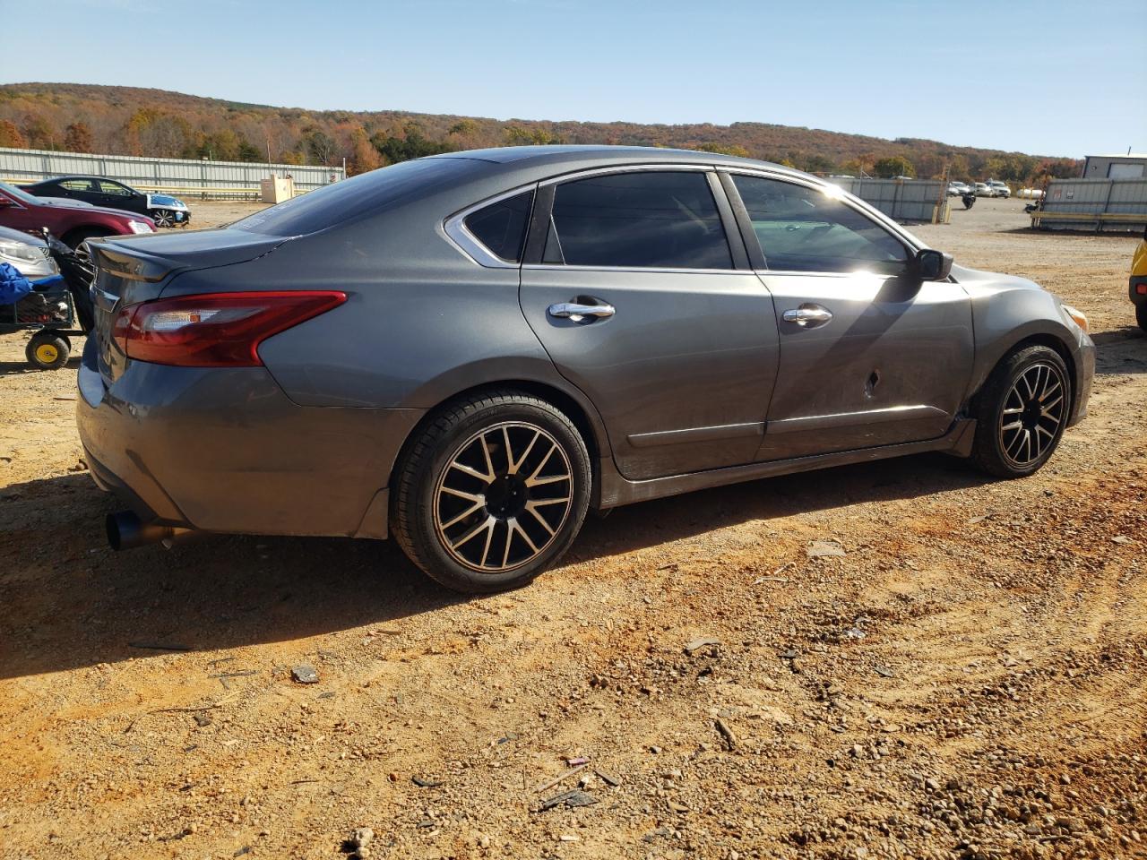 2018 Nissan Altima 2.5 - Фото 3