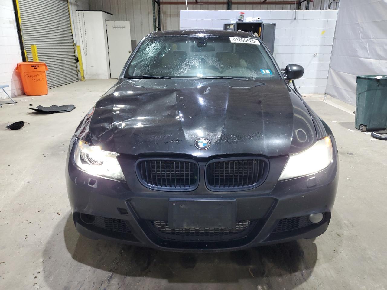 2011 BMW 335 Xi - Фото 5