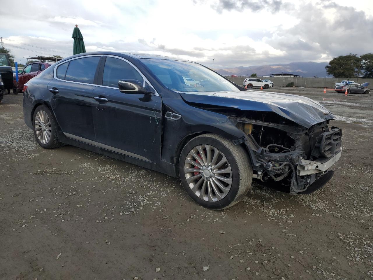 2016 Kia K900 - Image 4